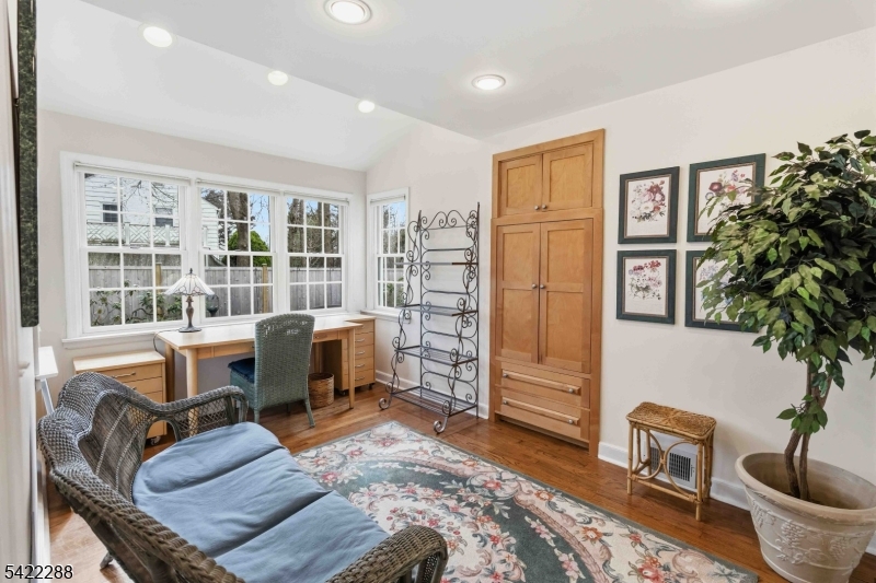 Convent Station - Residential