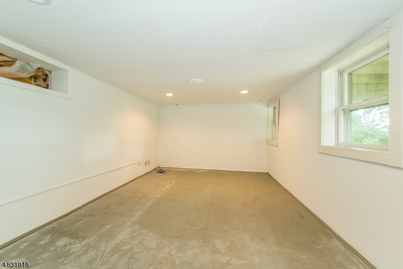 Indian Lake - Residential Lease