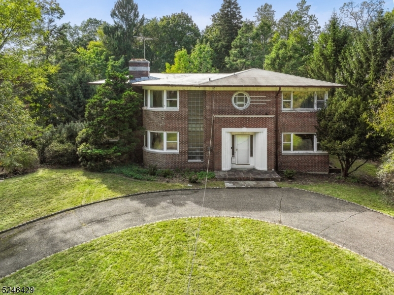 Old Short Hills - Residential