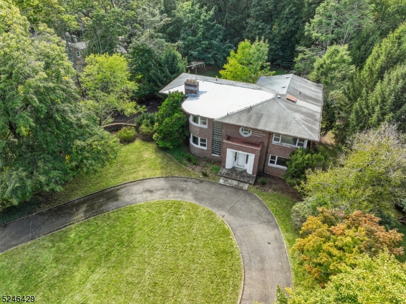 Old Short Hills - Residential