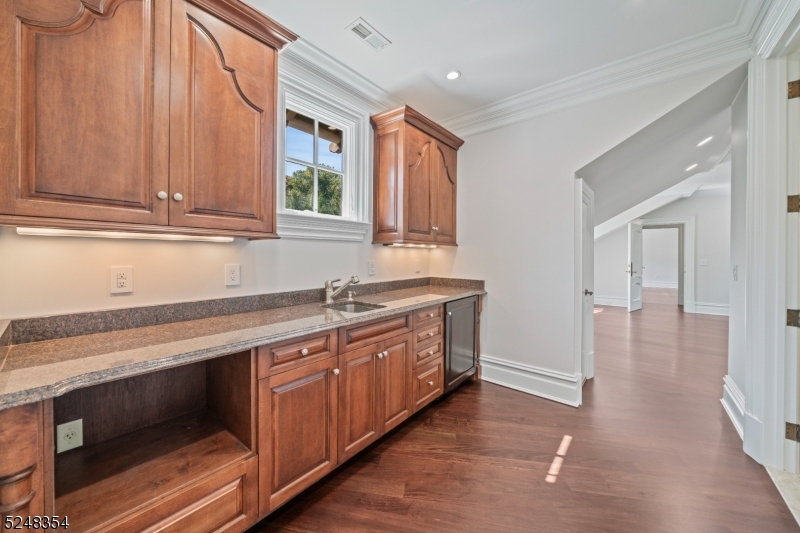 The Pond - Residential