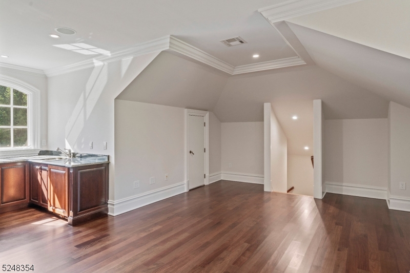 The Pond - Residential