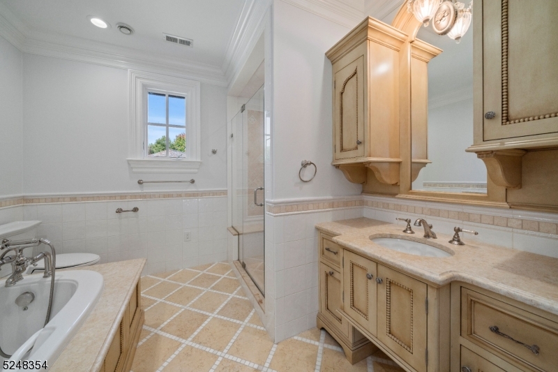 The Pond - Residential