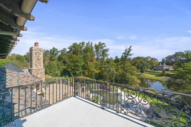 The Pond - Residential