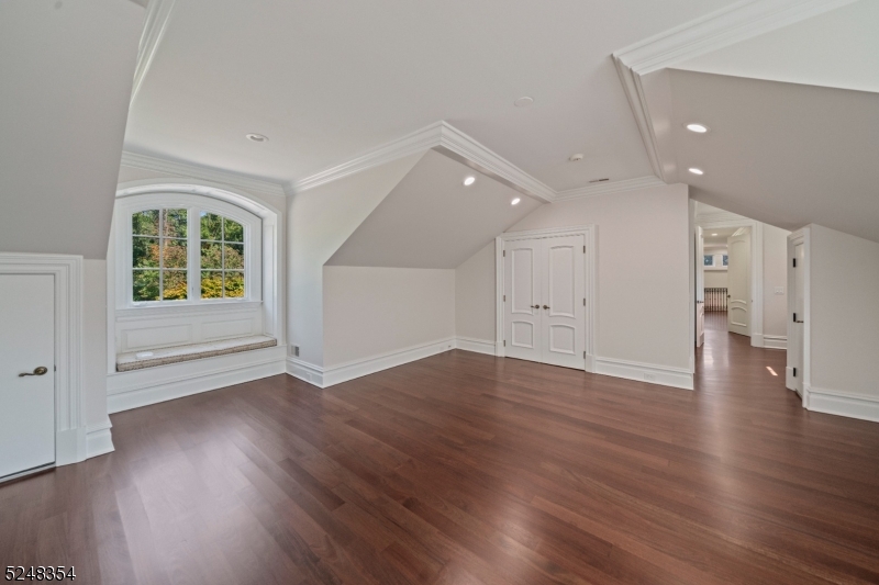 The Pond - Residential