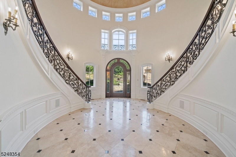 The Pond - Residential