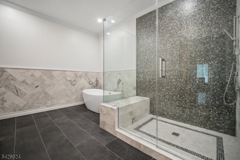 The Regency at Denville - Residential