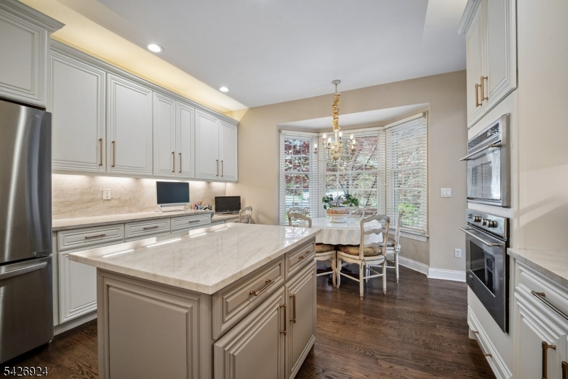 The Regency at Denville - Residential