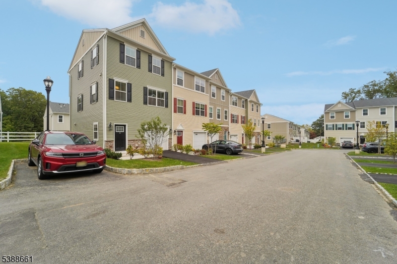 Morris Woods - Residential