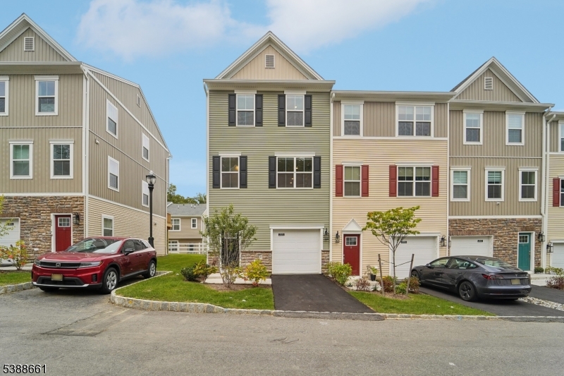 Morris Woods - Residential