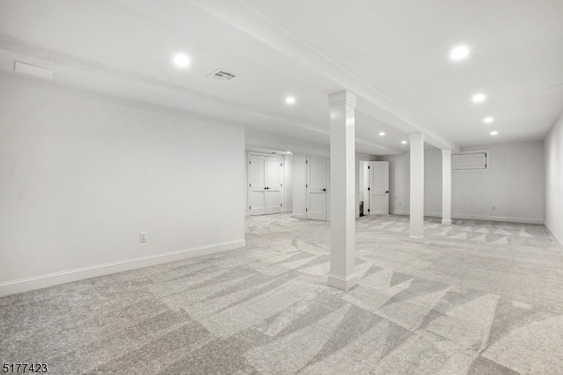 Rolling Hill - Residential