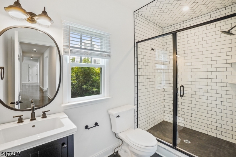 Rolling Hill - Residential