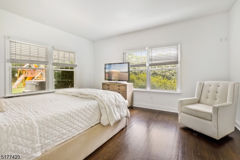 Rolling Hill - Residential