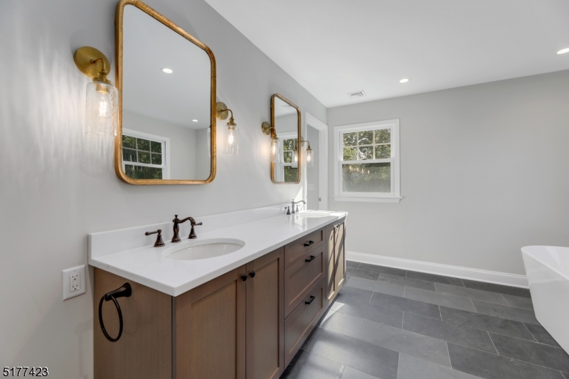 Rolling Hill - Residential