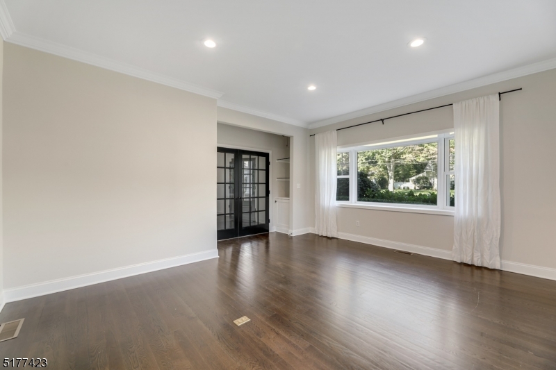 Rolling Hill - Residential