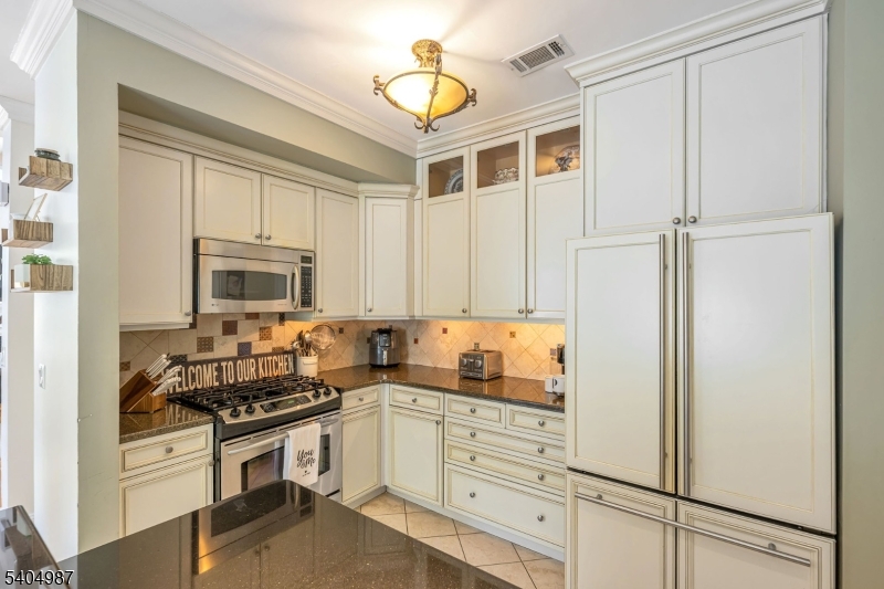 Rose Arbor - Residential