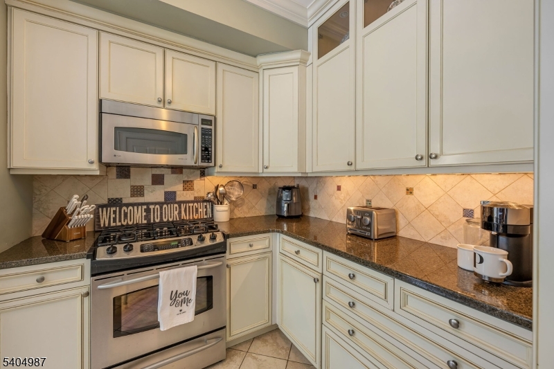 Rose Arbor - Residential