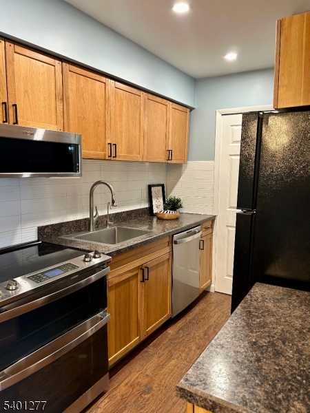 Cedarbrook - Residential Lease