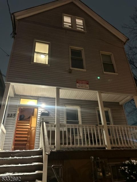 MLS: 3942309
