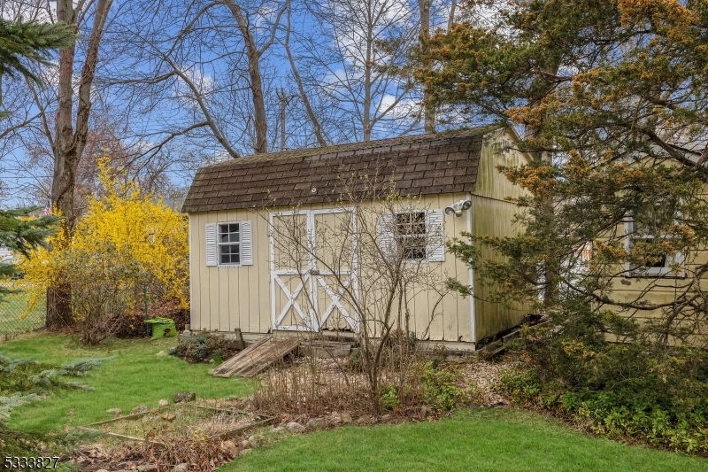 Hopat Hills/Flats - Residential