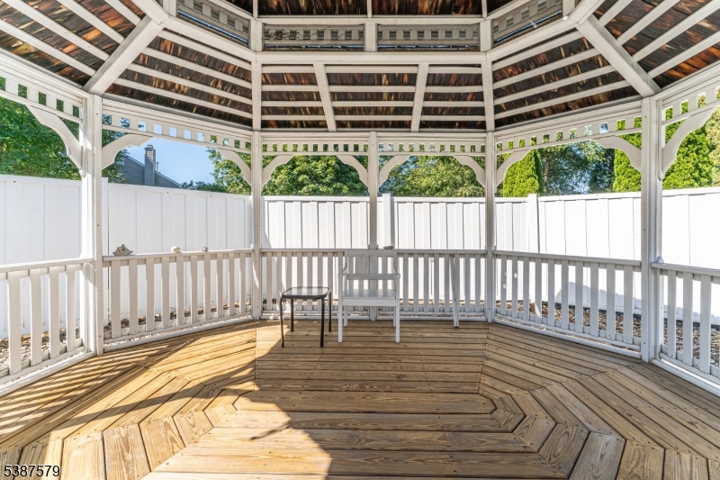 Stewarts Hunt - Residential