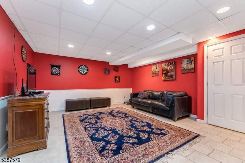 Stewarts Hunt - Residential