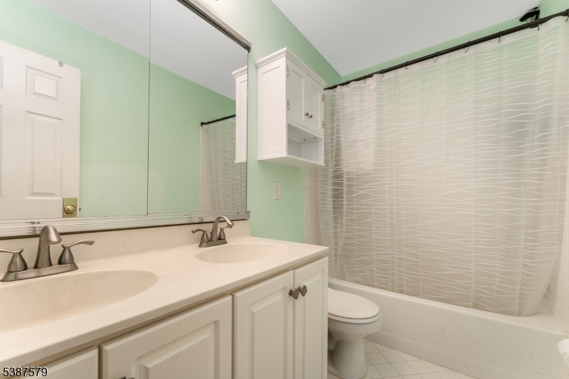 Stewarts Hunt - Residential