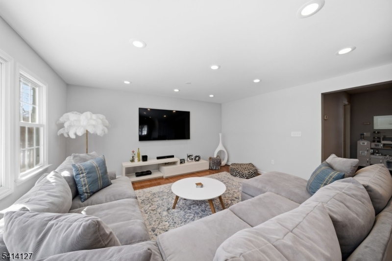 Cedar Lake - Residential