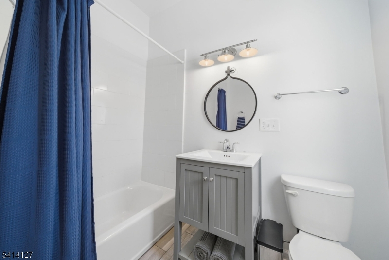 Cedar Lake - Residential