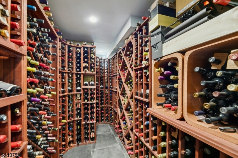 Upper Wyoming - Residential