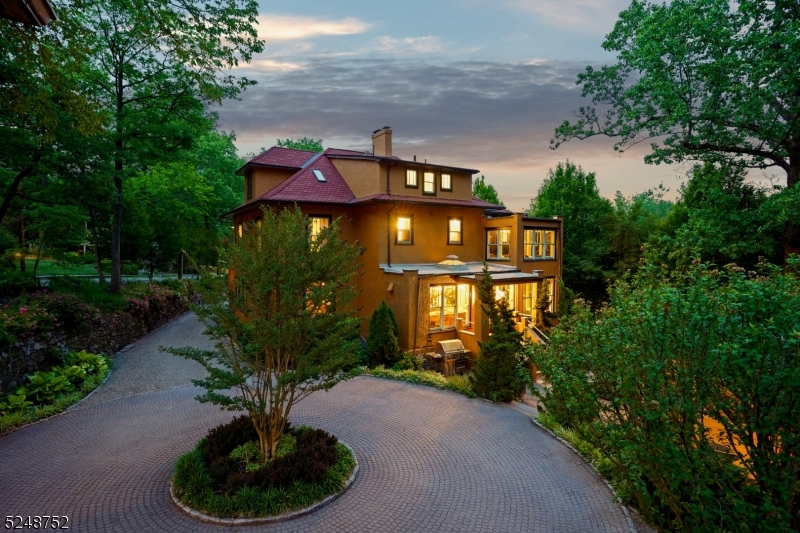 Upper Wyoming - Residential