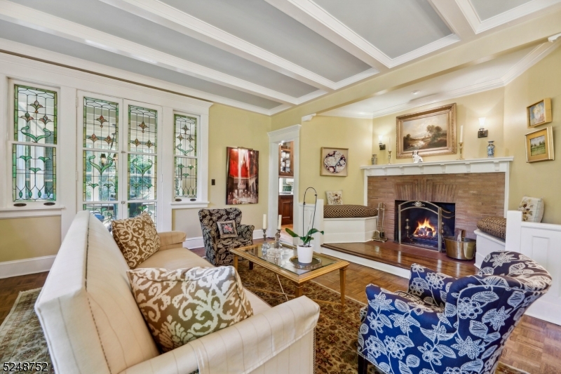 Upper Wyoming - Residential