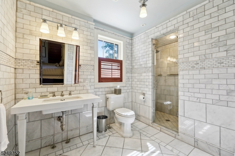 Upper Wyoming - Residential