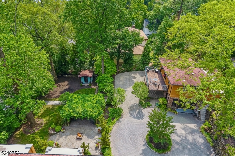 Upper Wyoming - Residential