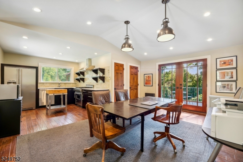 Upper Wyoming - Residential