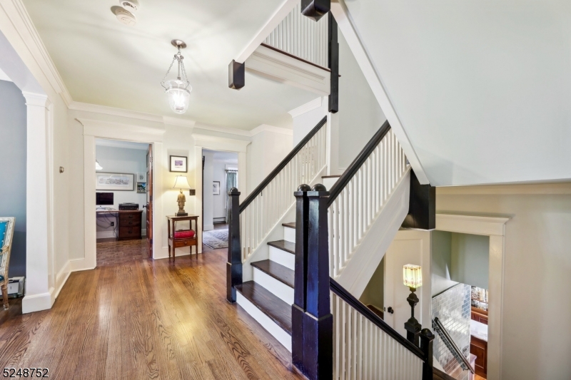 Upper Wyoming - Residential