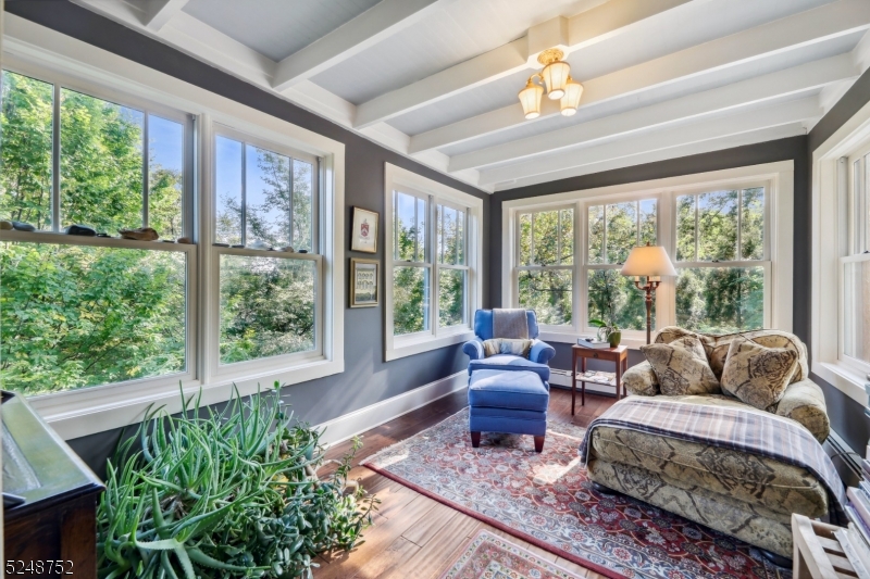 Upper Wyoming - Residential