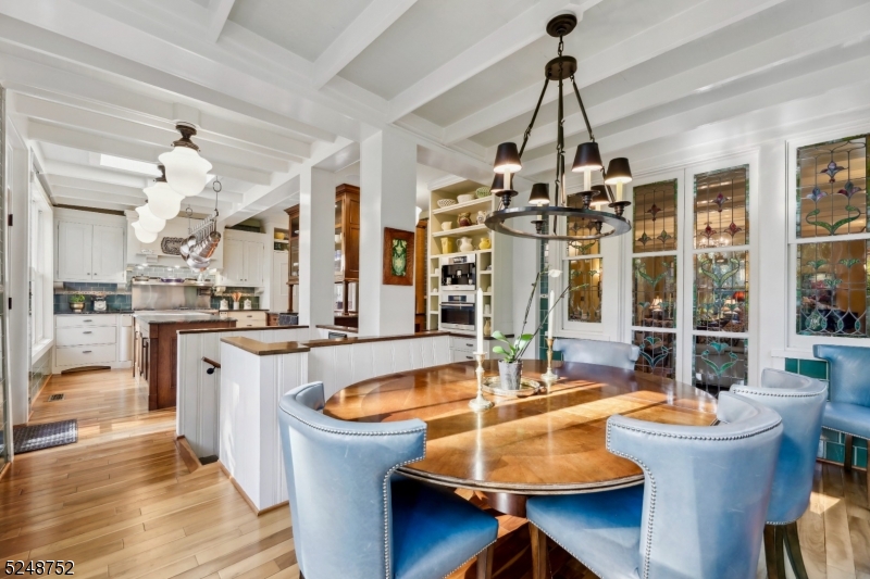 Upper Wyoming - Residential