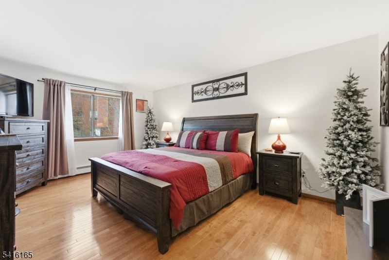 Townsquare Village - Residential