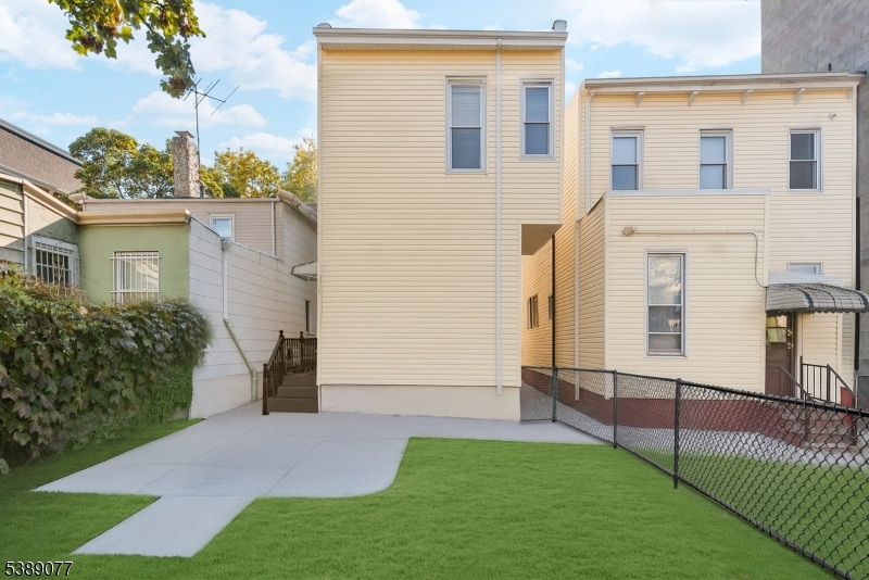 McGinley Square - Residential Income