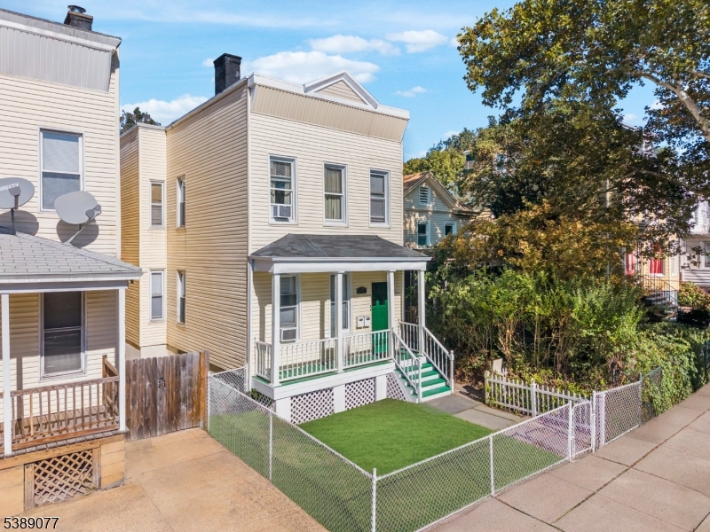 McGinley Square - Residential Income