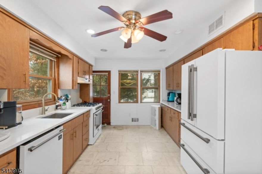 Welcome home to this spacious and beautifully maintained 3-bedroom, 2-bathroom apartment in Bloomfield, offering the perfect blend of comfort and value. This inviting residence features bright, airy living spaces, generously sized bedrooms, and two full bathrooms for added convenience. Enjoy year-round comfort with central heating and cooling, plus the ease of off-street parking and on-site laundry. All utilities are included, making budgeting simple and stress-free. Ideally located on a cul de sac near local shops, dining, parks, and transportation, this welcoming apartment is a wonderful place to settle in and feel right at home.