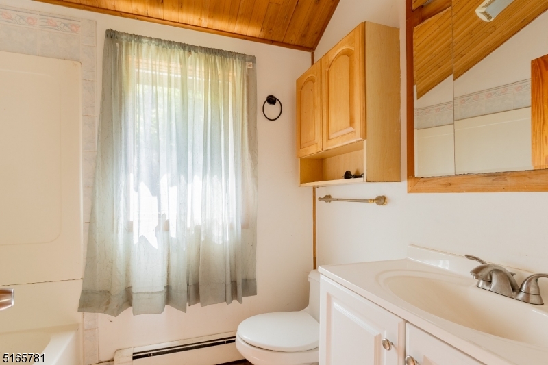 HIGHLAND LAKES - Residential