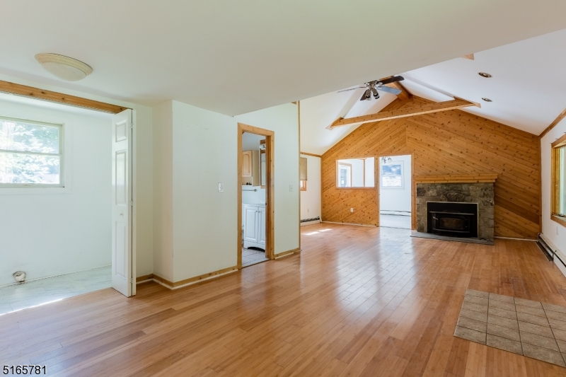 HIGHLAND LAKES - Residential