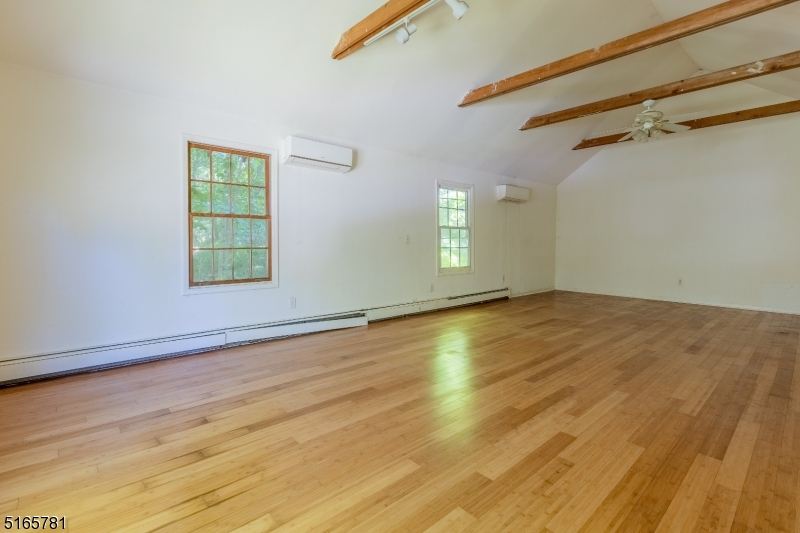 HIGHLAND LAKES - Residential