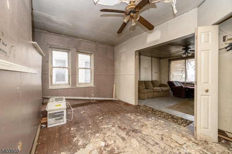 Philipsburg Town - Residential