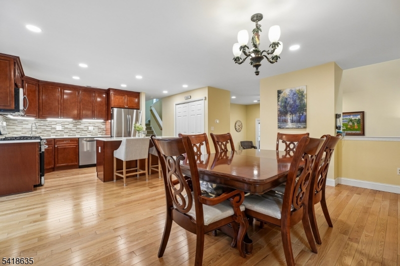 Crystal Woods - Residential