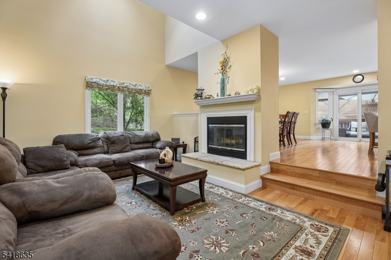 Crystal Woods - Residential