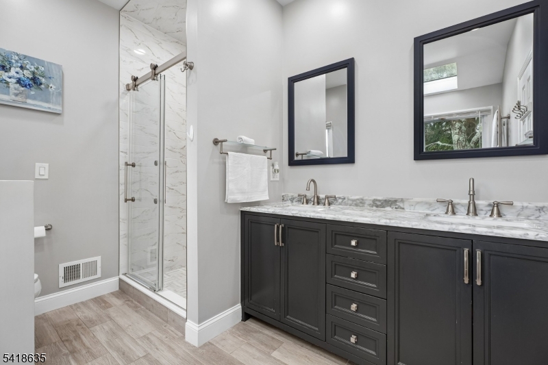 Crystal Woods - Residential