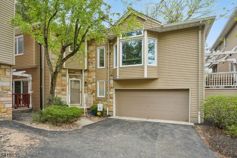 Crystal Woods - Residential